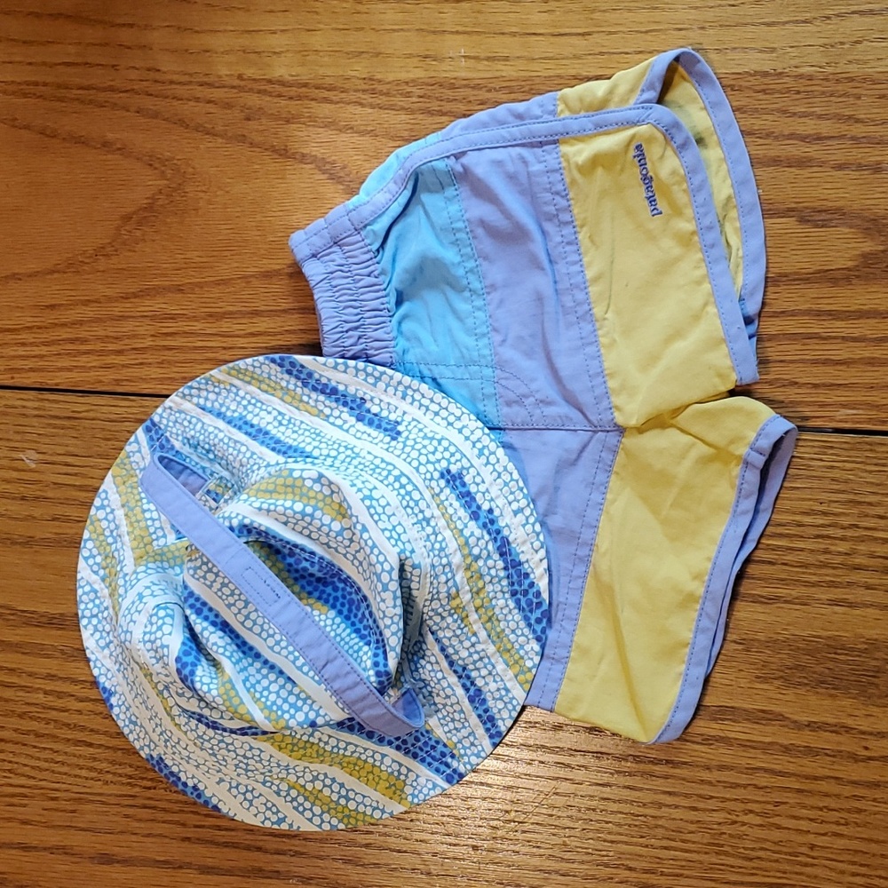Patagonia shorts and hat set